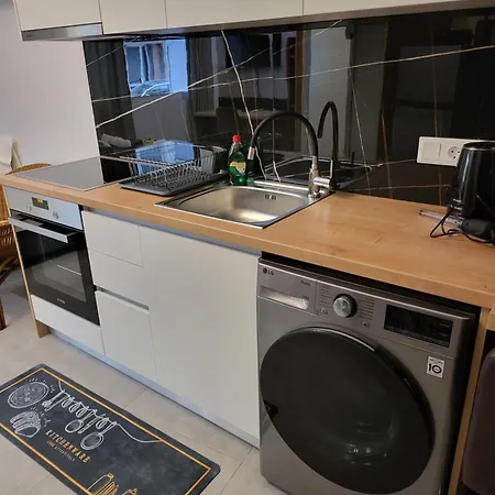 Cozy In Center דירה *